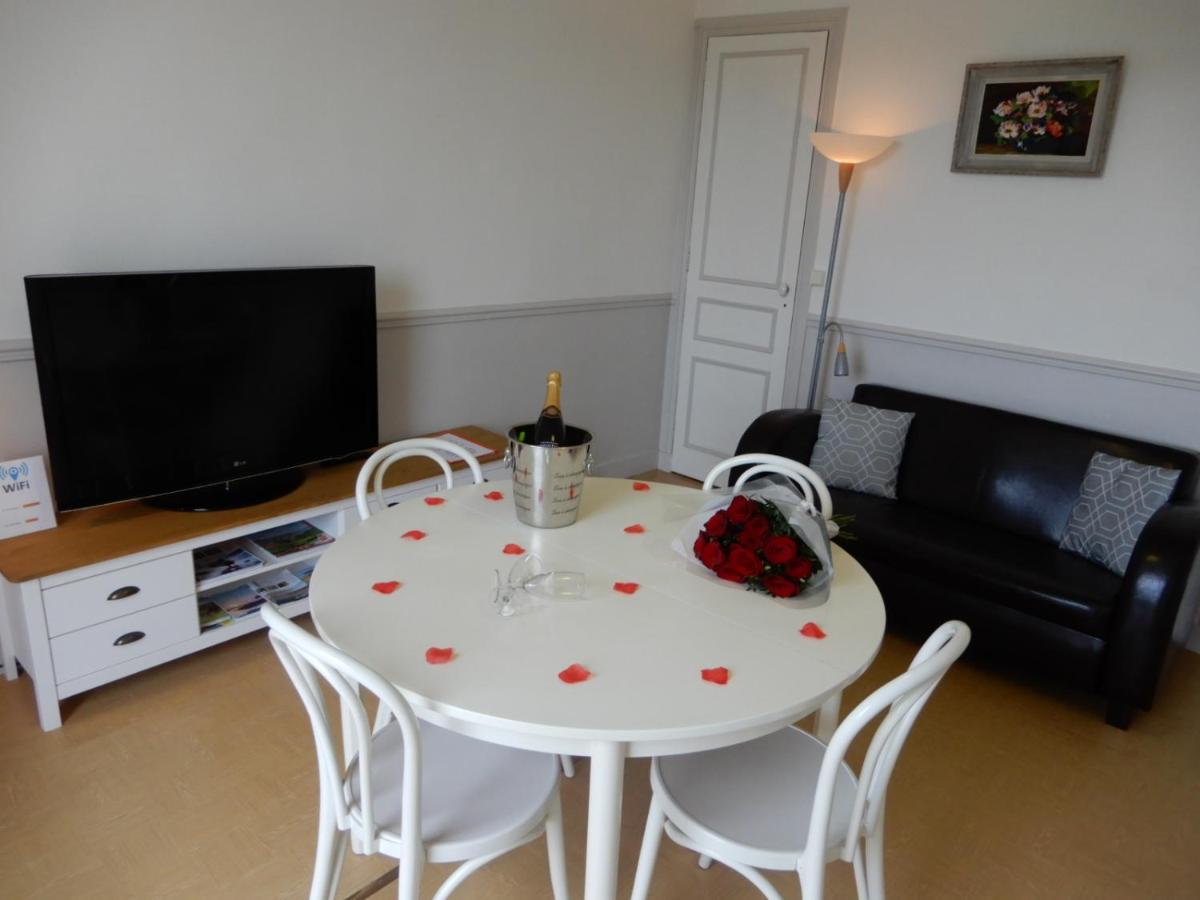 Caprices De Mer Appartement Avec Grand Balcon Et Vue A 300 M Plage, Apercu Mer, Lit Queen Size, Mers Les Bains Le Treport , Petit Dejeuner En Option, 2 Velos Fournis Kültér fotó