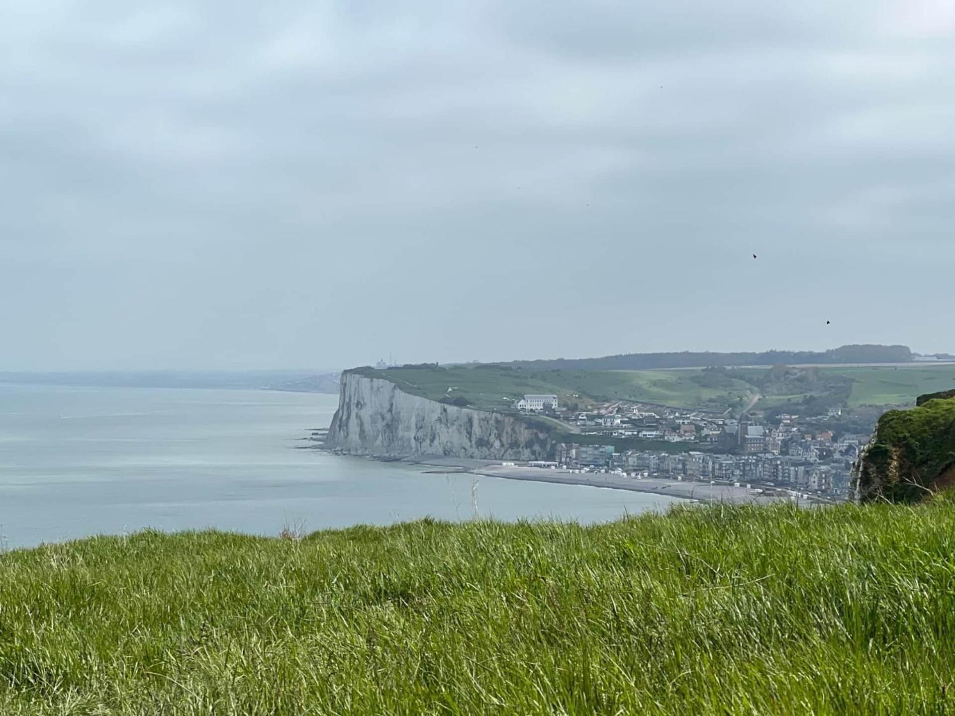 Caprices De Mer Appartement Avec Grand Balcon Et Vue A 300 M Plage, Apercu Mer, Lit Queen Size, Mers Les Bains Le Treport , Petit Dejeuner En Option, 2 Velos Fournis Kültér fotó